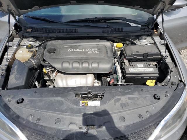 Photo 11 from auction – 2015 CHRYSLER 200 LIMITE with VIN 1C3CCCAB9FN575221