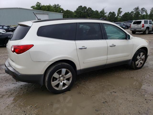 Photo 3 from auction – 2011 CHEVROLET TRAVERSE L with VIN 1GNKRJED3BJ340523
