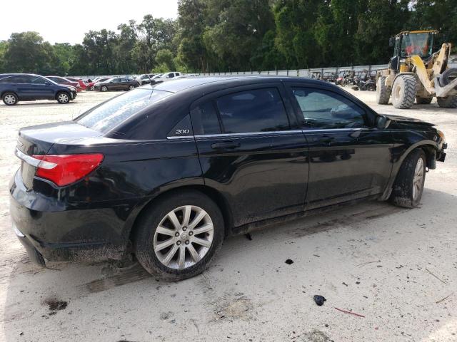 Photo 3 from auction – 2014 CHRYSLER 200 TOURIN with VIN 1C3CCBBBXEN158472