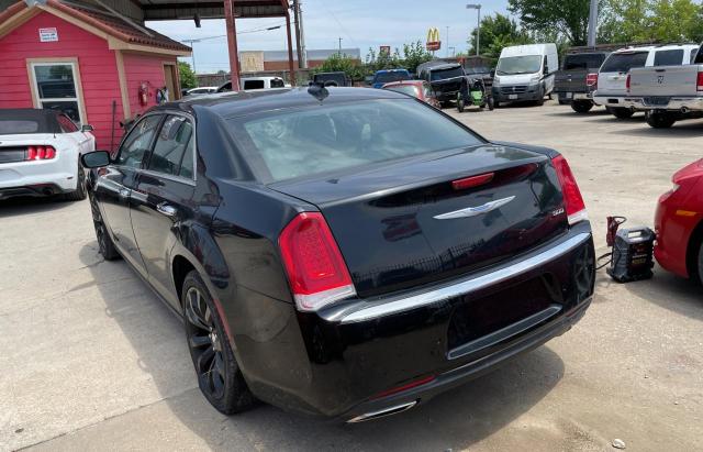 Photo 3 from auction – 2018 CHRYSLER 300 LIMITE with VIN 2C3CCAEG0JH227724