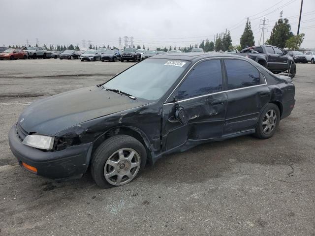 HONDA ACCORD EX 1995 with VIN 1HGCD5652SA002736 - Photo from auction