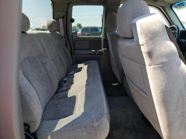 Photo 10 from auction – 2000 CHEVROLET SILVERADO with VIN 1GCEK19T2YE282501