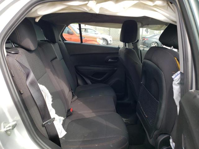 Photo 11 from auction – 2018 CHEVROLET TRAX LS with VIN 3GNCJKSB7JL379787