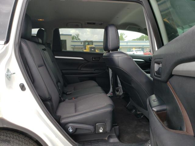 Photo 11 from auction – 2017 TOYOTA HIGHLANDER with VIN 5TDZZRFH4HS197553
