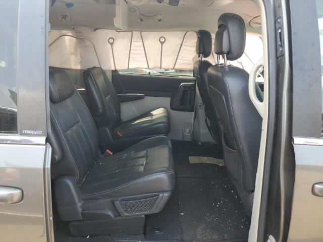 Photo 10 from auction – 2010 CHRYSLER TOWN & COU with VIN 2A4RR5DX9AR290547