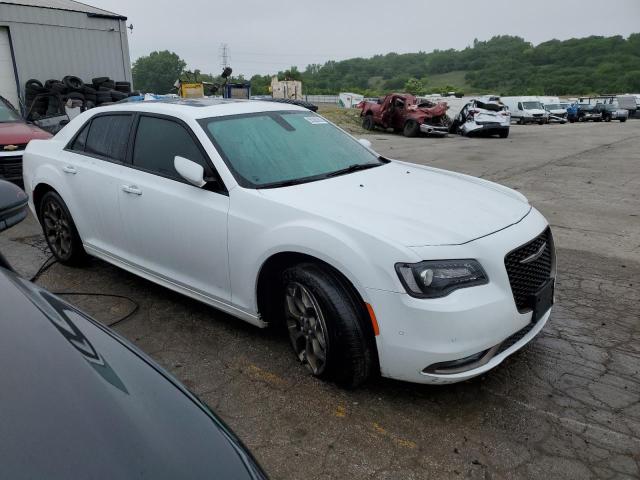 Photo 4 from auction – 2016 CHRYSLER 300 S with VIN 2C3CCAGG6GH278361