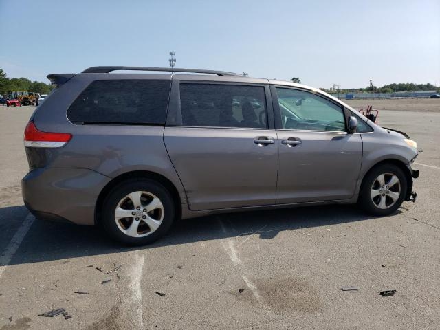Photo 3 from auction – 2011 TOYOTA SIENNA LE with VIN 5TDKK3DC5BS083725