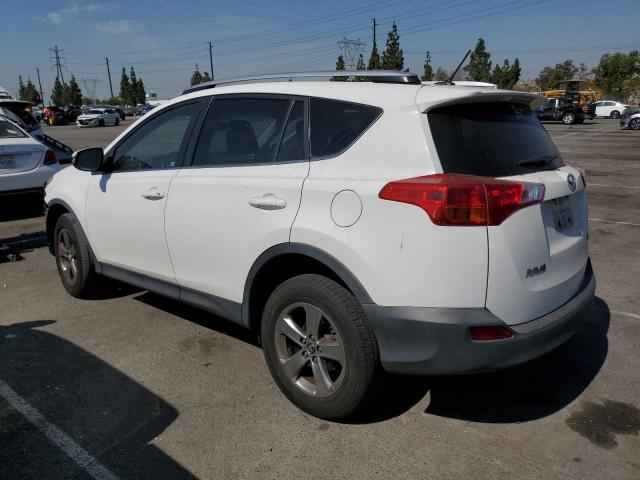Photo 2 from auction – 2015 TOYOTA RAV4 XLE with VIN JTMWFREV2FD068481