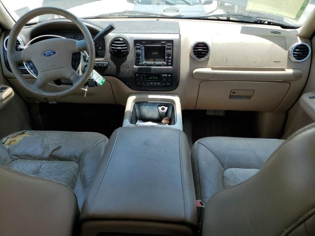 Photo 8 from auction – 2004 FORD EXPEDITION with VIN 1FMFU17L84LA91880
