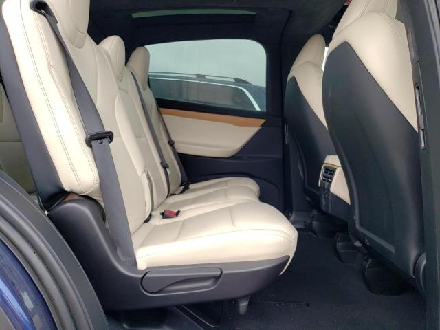 Photo 11 from auction – 2020 TESLA MODEL X with VIN 5YJXCAE20LF249376