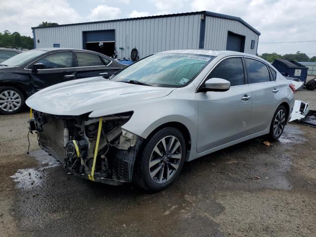 NISSAN ALTIMA 2.5 2017 with VIN 1N4AL3AP3HC197870 - Photo from auction