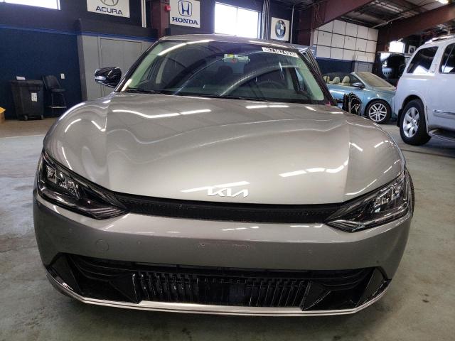 Photo 5 from auction – 2023 KIA EV6 LIGHT with VIN KNDC34LA9P5602571