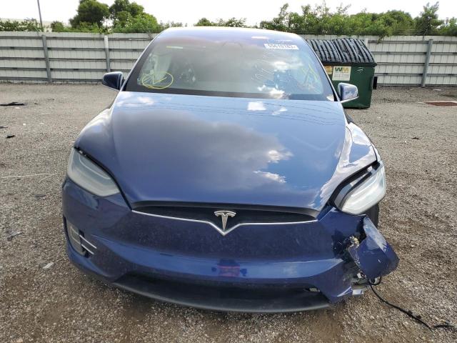 Photo 5 from auction – 2018 TESLA MODEL X with VIN 5YJXCDE25JF089932