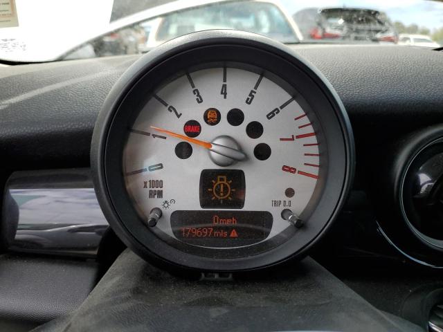 Photo 9 from auction – 2011 MINI COOPER CLU with VIN WMWZF3C59BTX82005