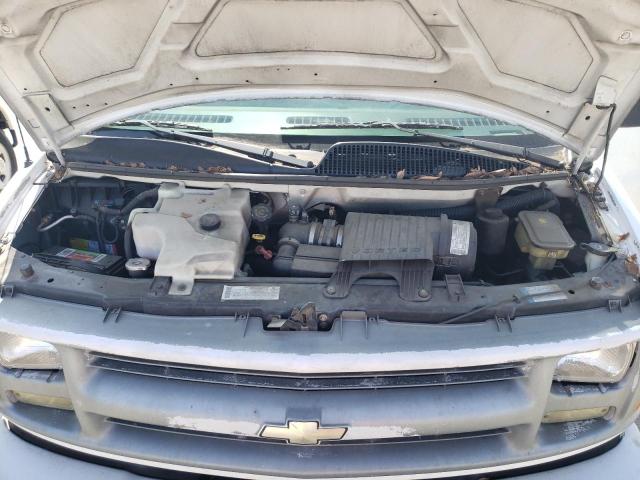 Photo 12 from auction – 2002 CHEVROLET EXPRESS G3 with VIN 1GAHG35RX21131174