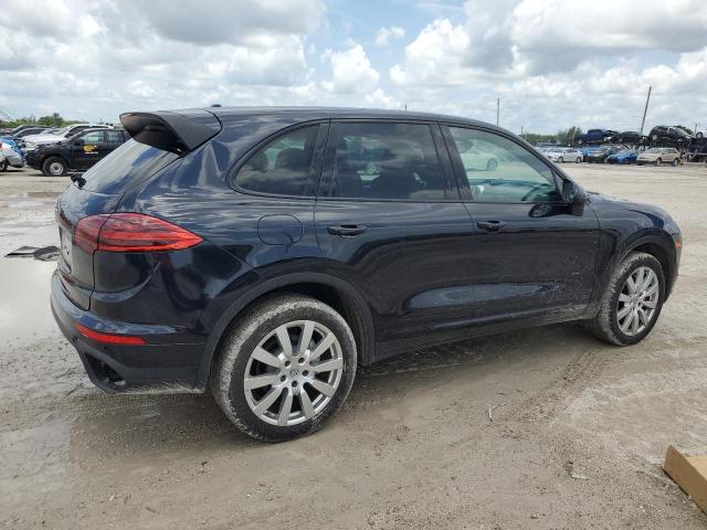 Photo 3 from auction – 2017 PORSCHE CAYENNE S with VIN WP1AB2A23HLA51723