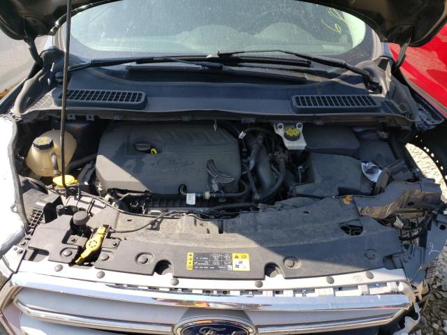 Photo 11 from auction – 2018 FORD ESCAPE SE with VIN 1FMCU9GD8JUC32804