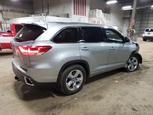 Photo 3 from auction – 2017 TOYOTA HIGHLANDER with VIN 5TDDZRFH0HS442827