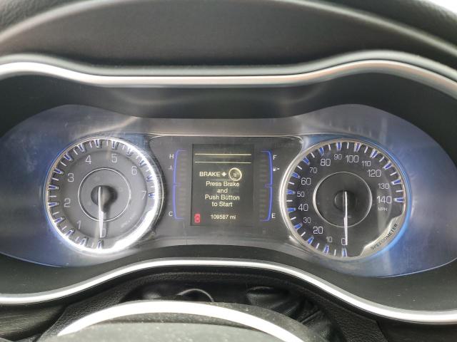 Photo 9 from auction – 2016 CHRYSLER 200 LIMITE with VIN 1C3CCCAB2GN154717