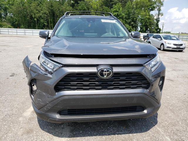 Photo 5 from auction – 2021 TOYOTA RAV4 XLE with VIN 2T3W1RFV7MC164136
