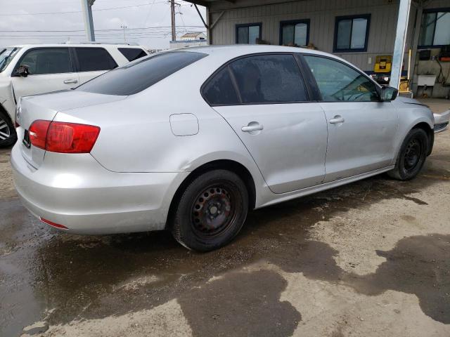 Photo 3 from auction – 2013 VOLKSWAGEN JETTA BASE with VIN 3VW2K7AJ6DM355435