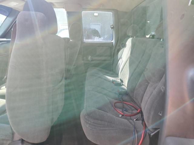 Photo 10 from auction – 2003 CHEVROLET SILVERADO with VIN 2GCEC19V631392508