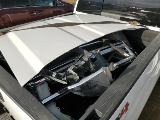 Photo 12 from auction – 2015 CHEVROLET SILVERADO with VIN 3GCUKREC2FG197664