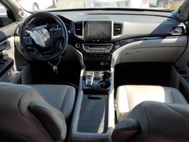 Photo 8 from auction – 2017 HONDA PILOT TOUR with VIN 5FNYF5H95HB010327