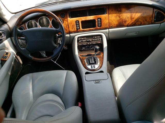 Photo 8 from auction – 2005 JAGUAR XKR with VIN SAJDA42B453A42492