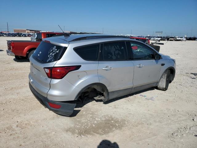 Photo 3 from auction – 2019 FORD ESCAPE SE with VIN 1FMCU0GD0KUB29793