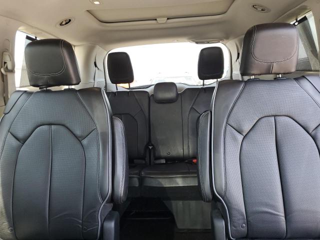 Photo 10 from auction – 2018 CHRYSLER PACIFICA L with VIN 2C4RC1GG1JR104821