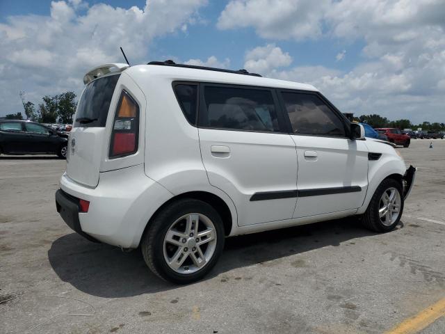 Photo 3 from auction – 2010 KIA SOUL + with VIN KNDJT2A22A7174460
