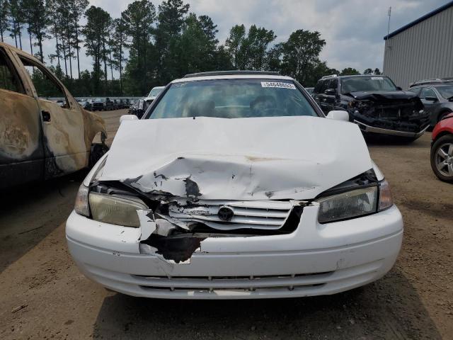 Photo 11 from auction – 1997 TOYOTA CAMRY CE with VIN 4T1BG22K4VU030645
