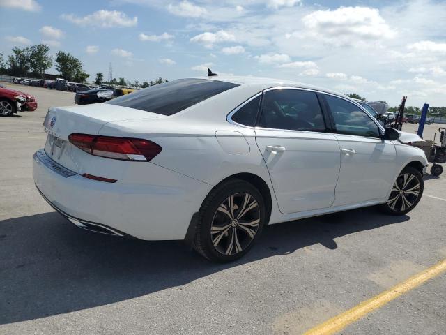 Photo 3 from auction – 2022 VOLKSWAGEN PASSAT SE with VIN 1VWSA7A36NC005648