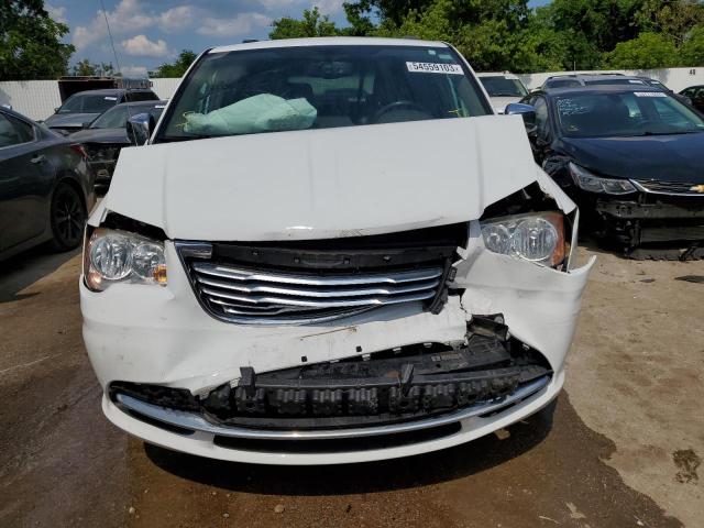 Photo 5 from auction – 2014 CHRYSLER TOWN & COU with VIN 2C4RC1CG2ER107609