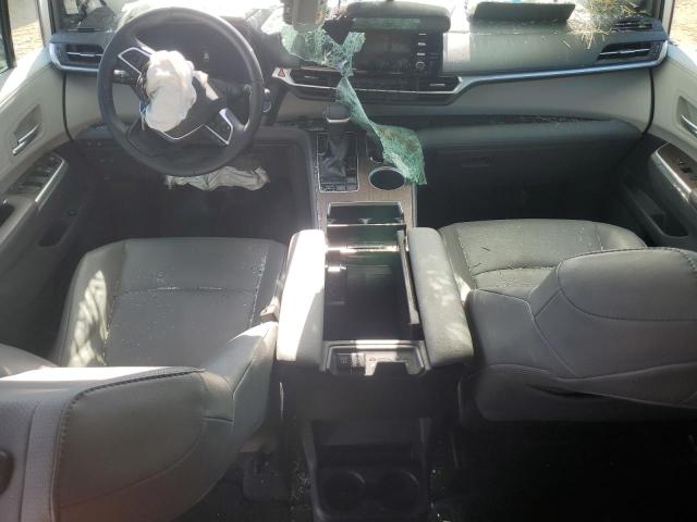 Photo 8 from auction – 2021 TOYOTA SIENNA XLE with VIN 5TDYRKEC8MS026548