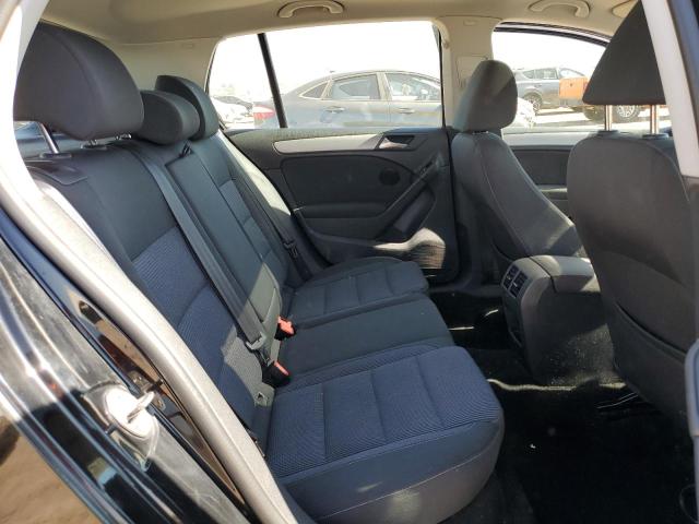 Photo 10 from auction – 2014 VOLKSWAGEN GOLF with VIN WVWDB7AJ8EW009397
