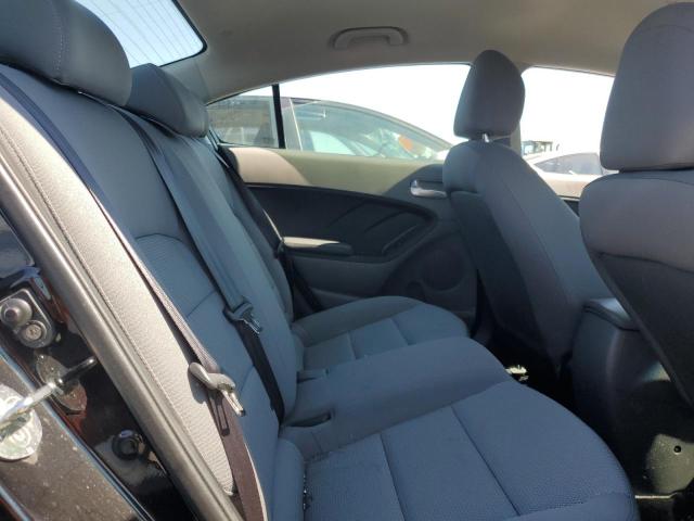 Photo 10 from auction – 2018 KIA FORTE LX with VIN 3KPFK4A71JE234082