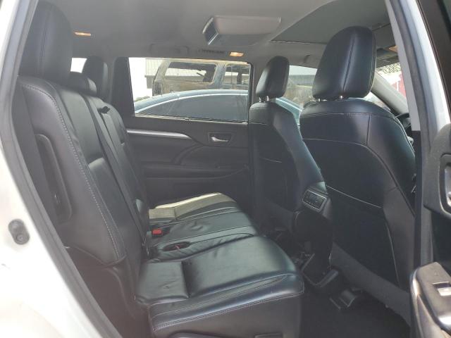 Foto 11 de la subasta – 2017 TOYOTA HIGHLANDER con VIN 5TDJZRFH8HS360203