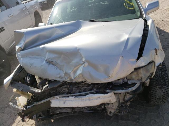 Photo 11 from auction – 2000 TOYOTA AVALON XL with VIN 4T1BF28B4YU074644