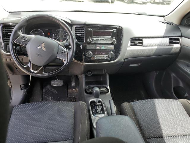 Photo 8 from auction – 2016 MITSUBISHI OUTLANDER with VIN JA4AZ3A33GZ064926