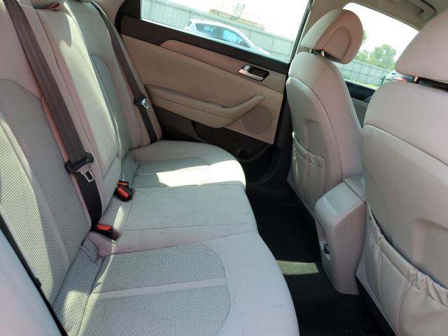 Photo 10 from auction – 2017 HYUNDAI SONATA SE with VIN 5NPE24AF9HH497378