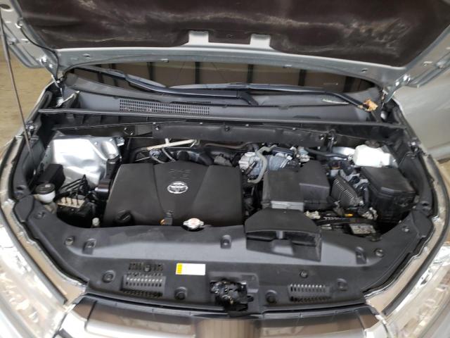 Photo 12 from auction – 2019 TOYOTA HIGHLANDER with VIN 5TDKZRFH1KS569004