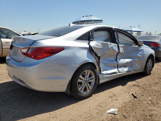 Photo 3 from auction – 2012 HYUNDAI SONATA GLS with VIN 5NPEB4AC3CH337981