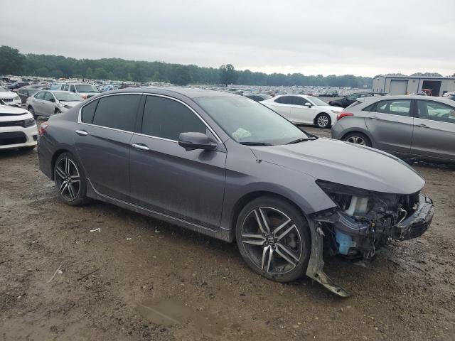 Photo 4 from auction – 2017 HONDA ACCORD TOU with VIN 1HGCR3F99HA043933