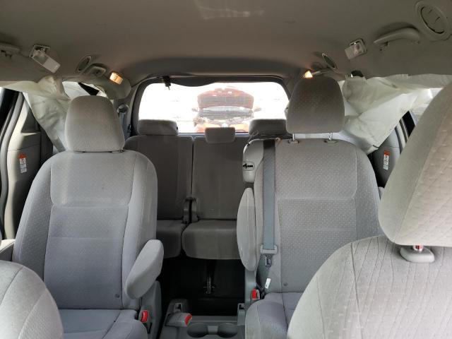 Photo 10 from auction – 2015 TOYOTA SIENNA LE with VIN 5TDKK3DC1FS581295