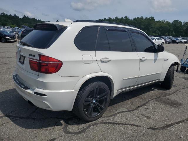 Foto 3 de la subasta – 2011 BMW X5 M con VIN 5YMGY0C52BLK26273