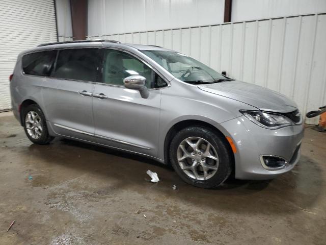 Photo 4 from auction – 2017 CHRYSLER PACIFICA L with VIN 2C4RC1GG9HR796207