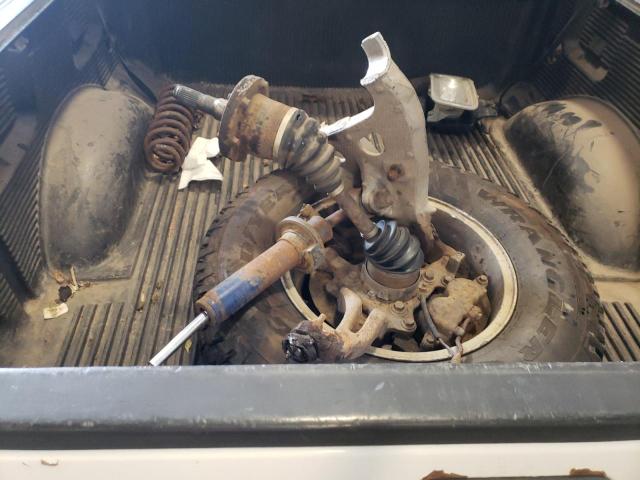 Photo 12 from auction – 2004 FORD F150 SUPER with VIN 1FTRW14W24KB86189