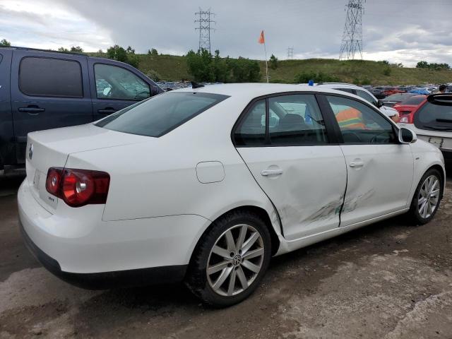 Photo 3 from auction – 2010 VOLKSWAGEN JETTA WOLF with VIN 3VWRA7AJ7AM041273